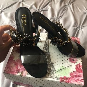 Black/clear sandal with jeweled strap